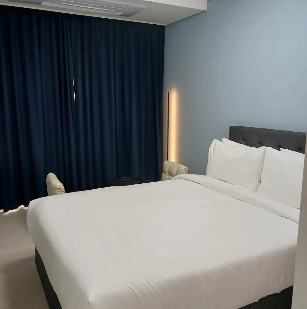 Golden Stay Incheon 4*,  South Korea